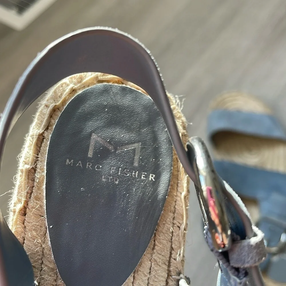 Marc Fisher Phebe 2 Light Blue Suede Leather espadrille wedge Sandals Size 8
